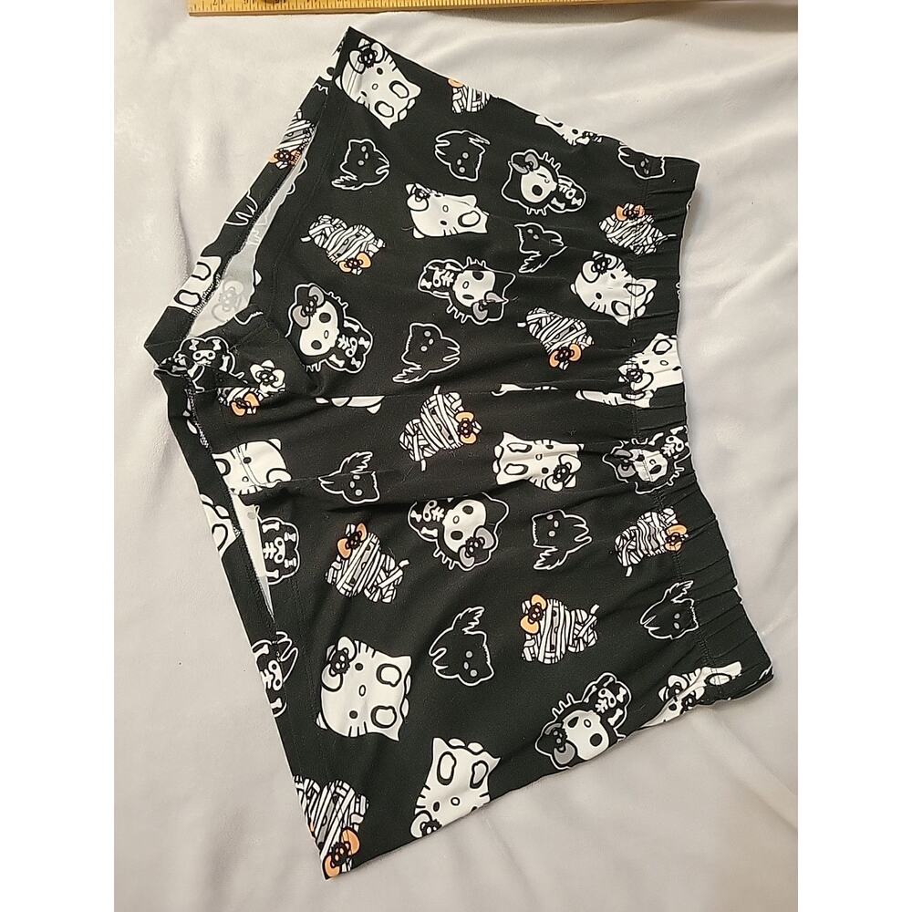 Ladies Large Hello Kitty Halloween Black White Comfy Shorts